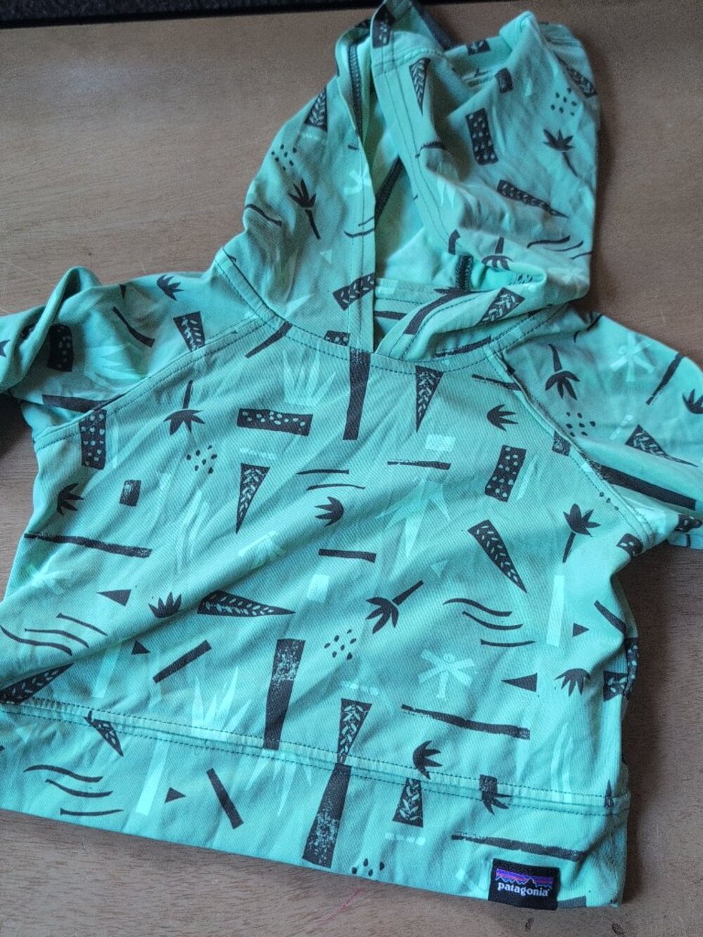 Patagonia - Baby Swim Shirt/Rash guard w/Hood - 3-6 Months